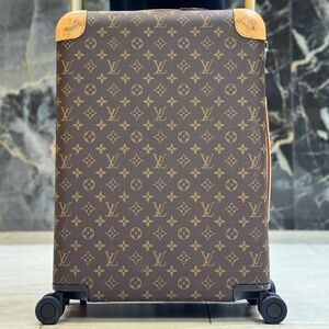 Authentic Louis Vuitton Horizon 50 Monogram Eclipse Suitcase Brown M13768 Luggag
